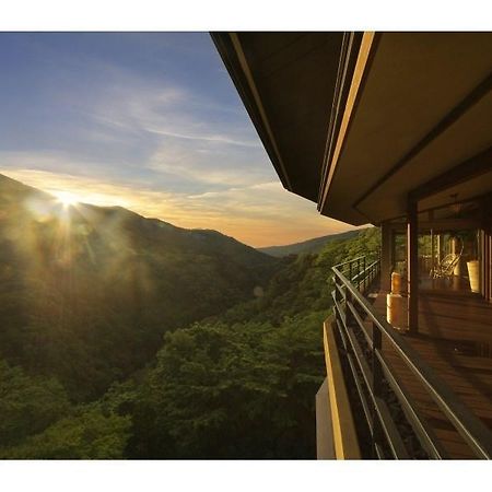 Отель Hakone Ginyu Экстерьер фото
